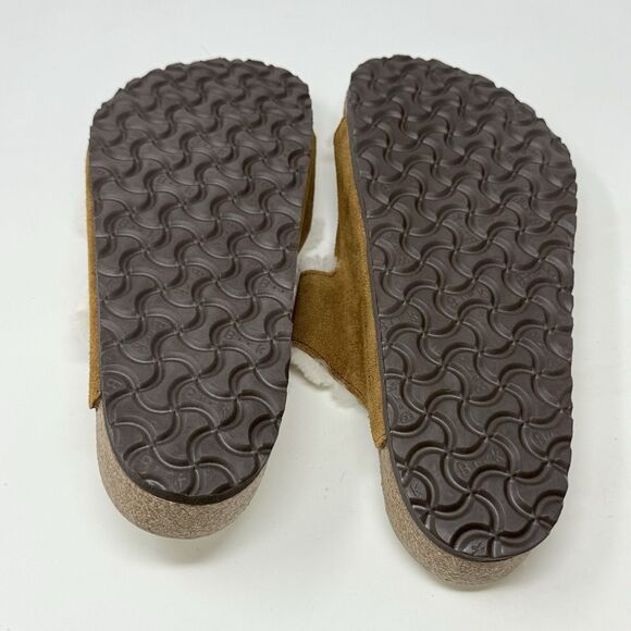 Birkenstock Arizona Shearling Sandals Mens 12 EU 45 Brown Suede 2 Strap Shoes main image 8